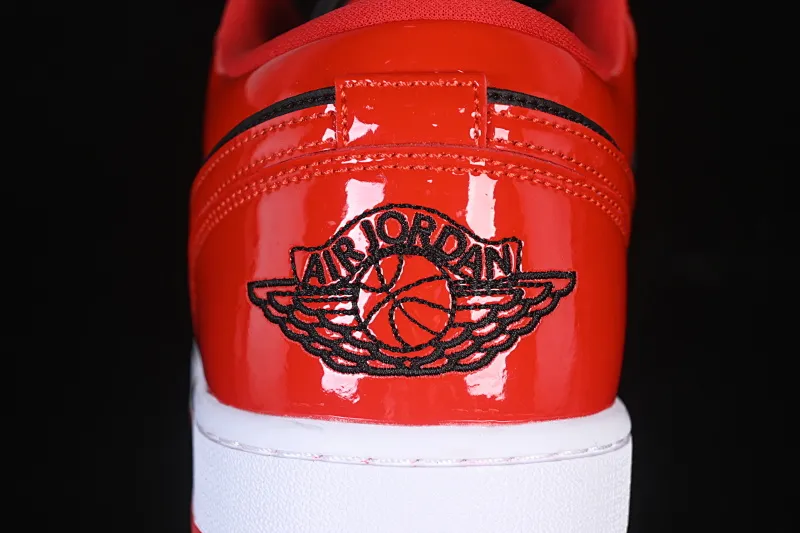 All categories Air Jordan Jordan series basketball shoes Air Jordan 1 Low Air Jordan 1 Low AJ1 Joe 1 patent leather black and red low-top cultural casual sneakers HV4089-006